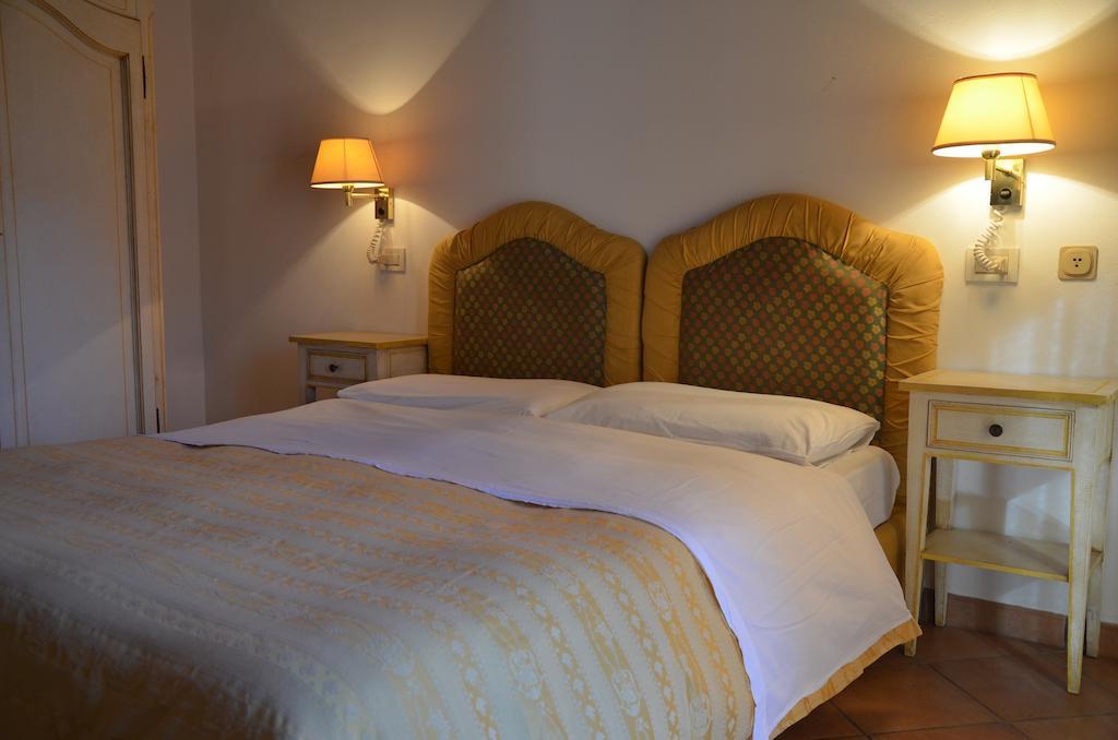 Il Fondaccio Hotel Lizzano In Belvedere Bagian luar foto