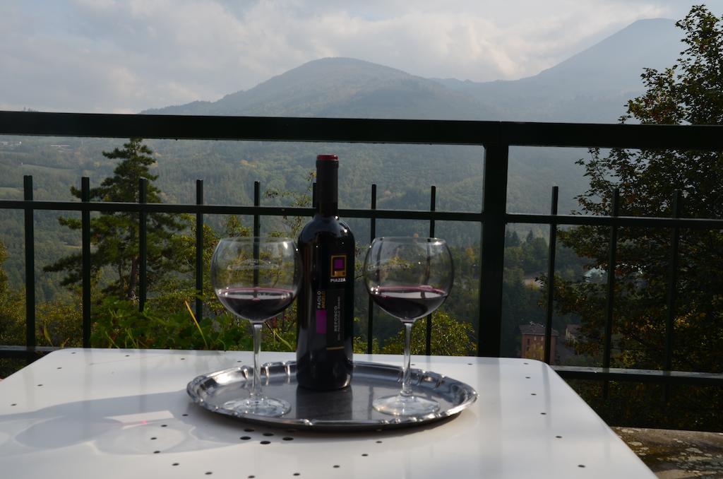 Il Fondaccio Hotel Lizzano In Belvedere Bagian luar foto