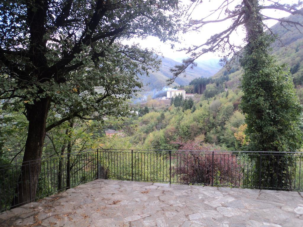 Il Fondaccio Hotel Lizzano In Belvedere Bagian luar foto