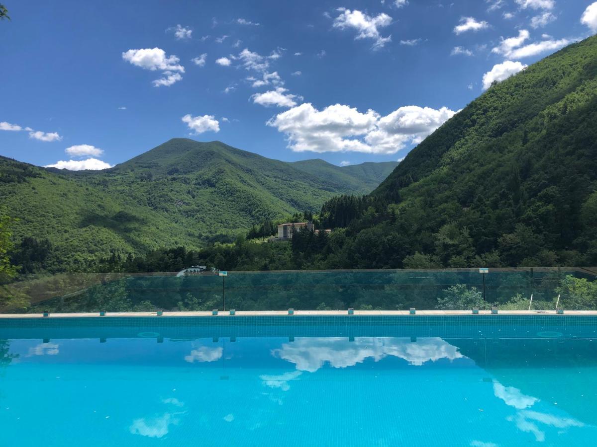 Il Fondaccio Hotel Lizzano In Belvedere Bagian luar foto